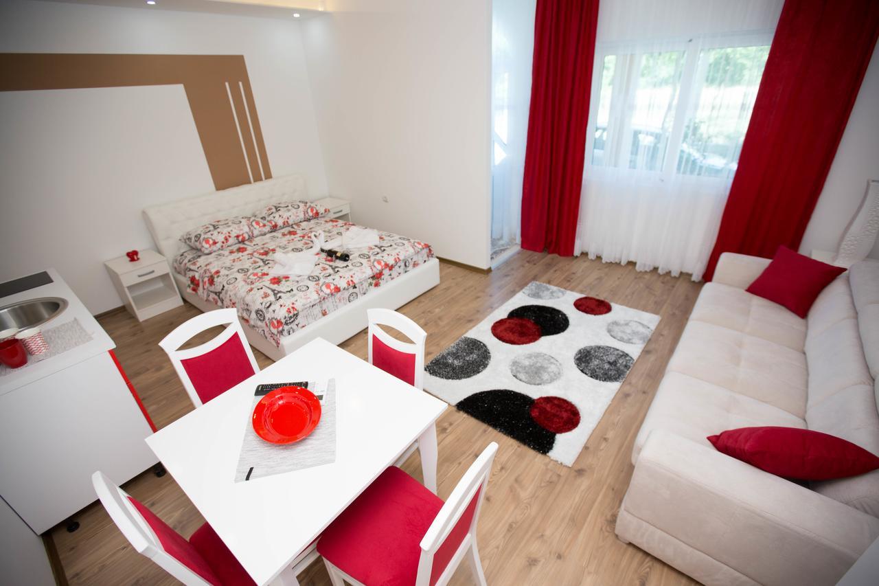 Apartmani Slado Требине Екстериор снимка