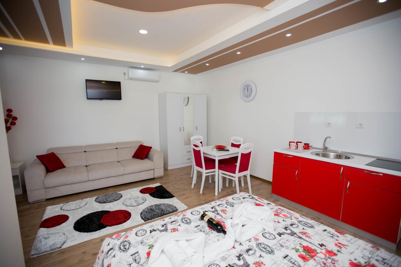 Apartmani Slado Требине Екстериор снимка